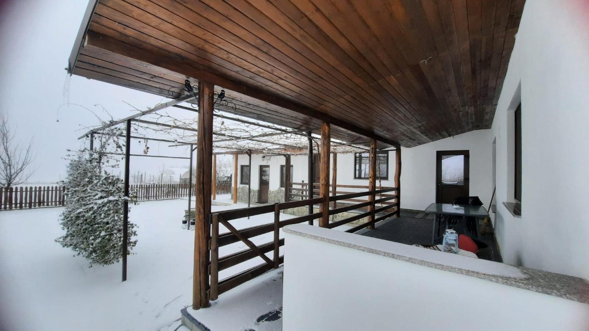 Casuta Din Deal Târgu Neamţ Bagian luar foto