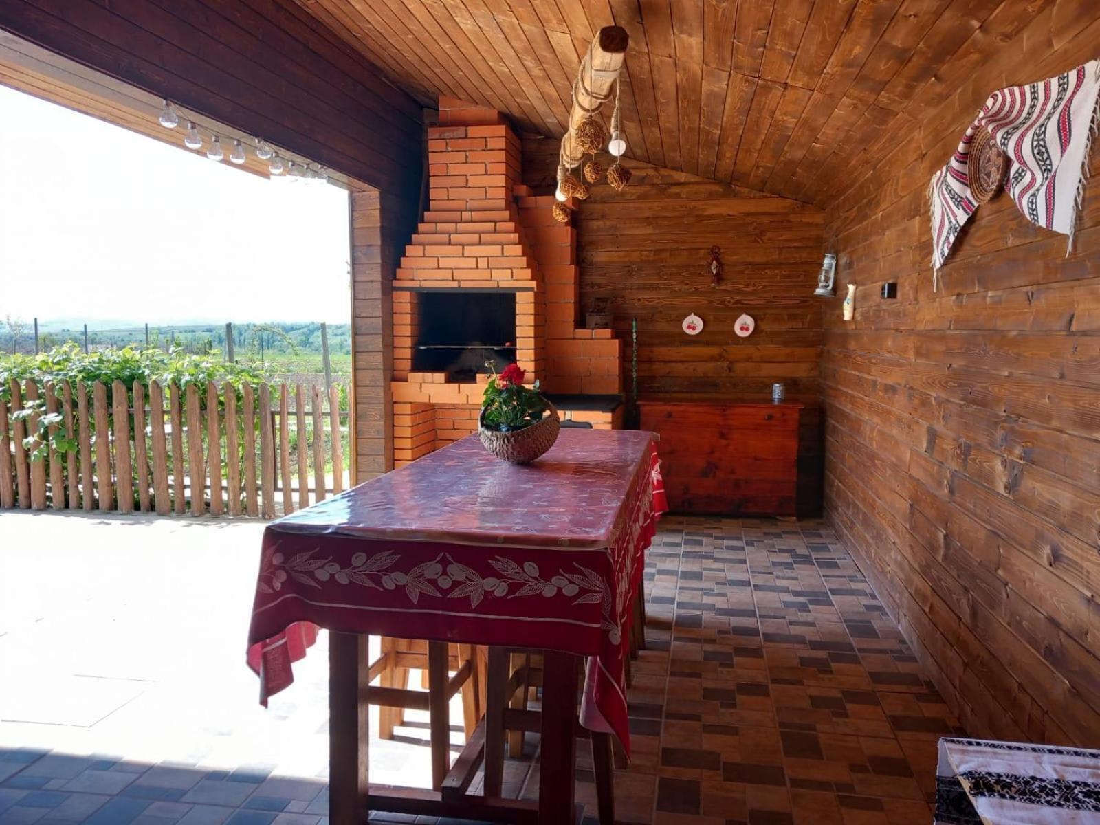 Casuta Din Deal Târgu Neamţ Bagian luar foto